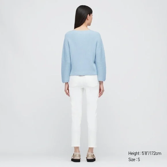 Uniqlo 3D knit sweater - Picture 3 of 12
